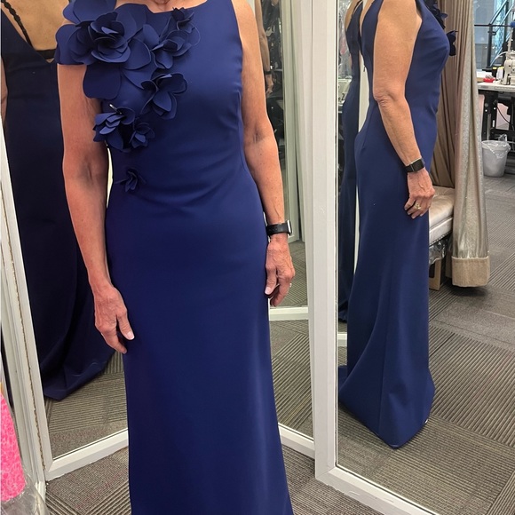 Frascara designer evening gown/mother of the bride, size 6, bright navy - Picture 4 of 5